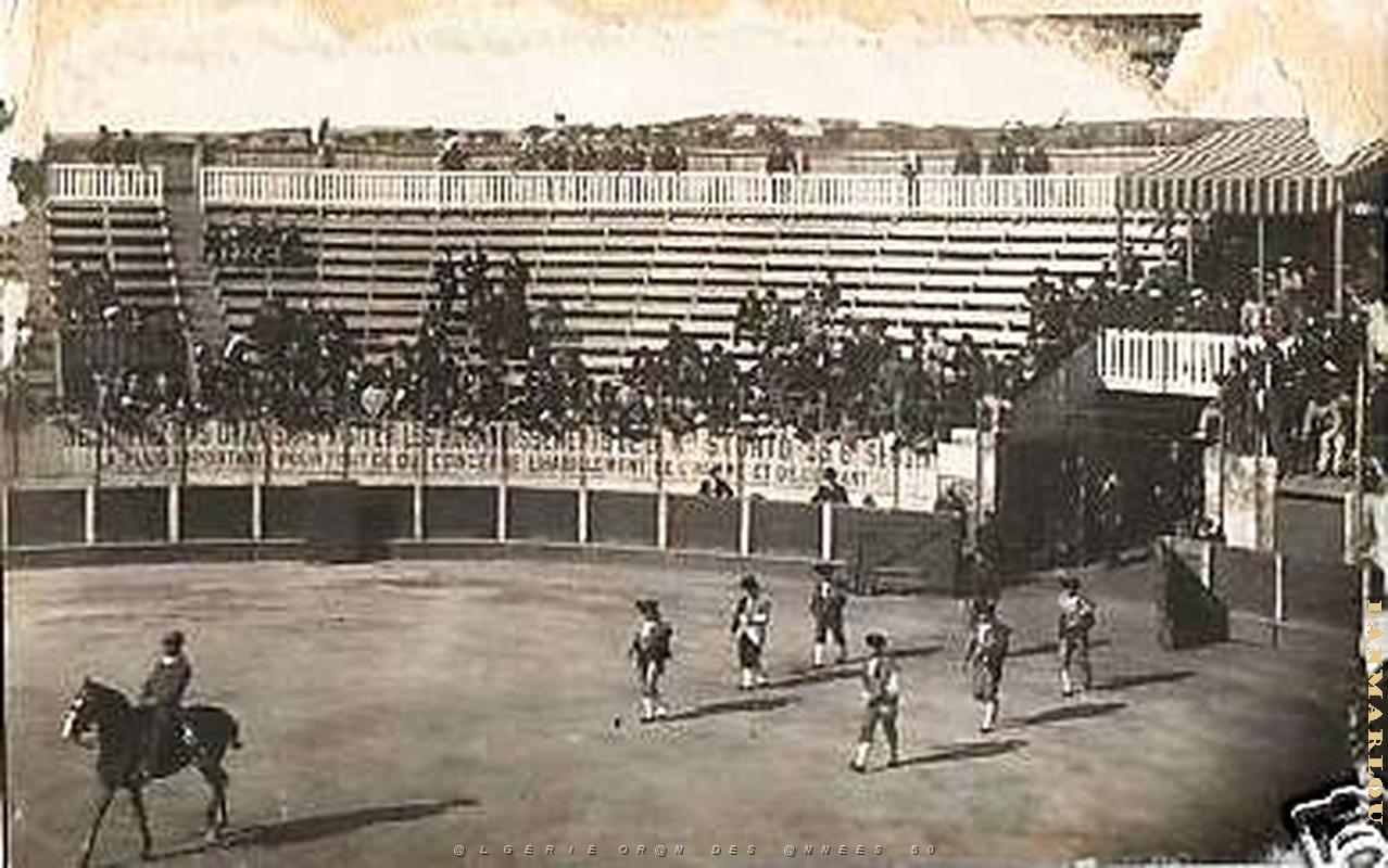 ARENES D ORAN A GAMBETTA.jpg